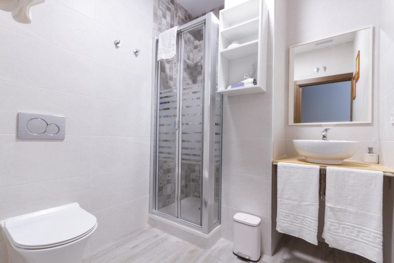 A Casa Martinez B&B บาเลนเซีย ภายนอก รูปภาพ
